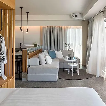Urban Hotel 4*