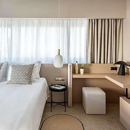 Urban 4* Kalamákion