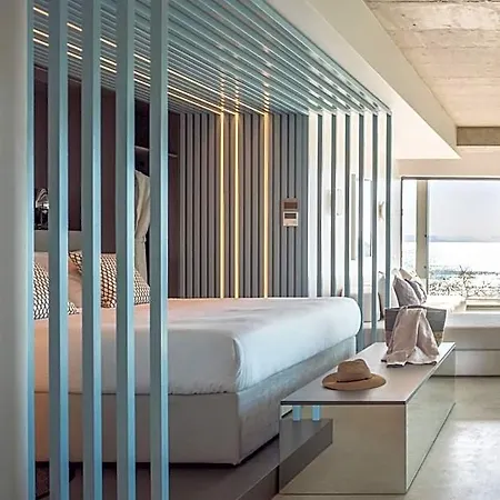 Hotel Urban 4*