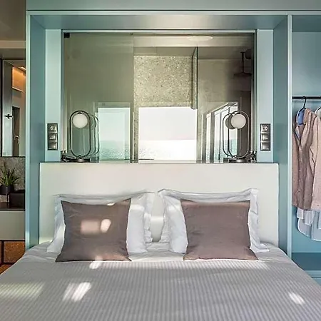 Urban 4*